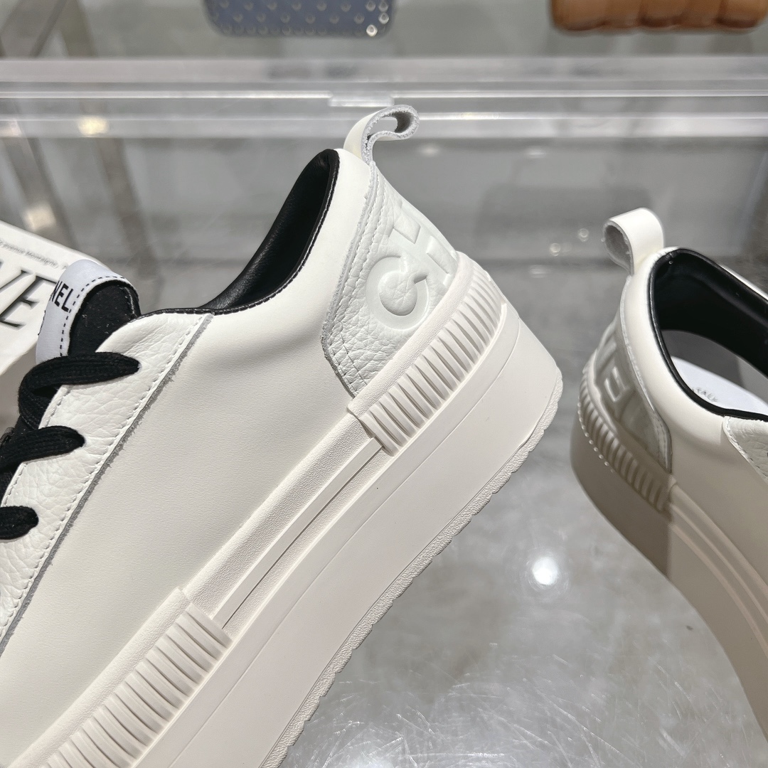 Women's high heels